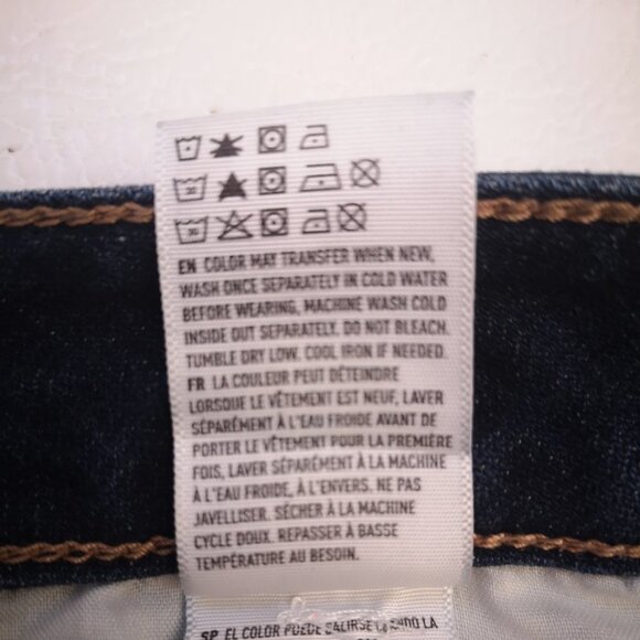 2 / $30.00 - American Eagle Outfitters Super Stretch Distressed Ladies Jeans - Picture 10 of 15